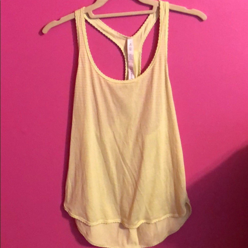 Razor back lululemon tank top